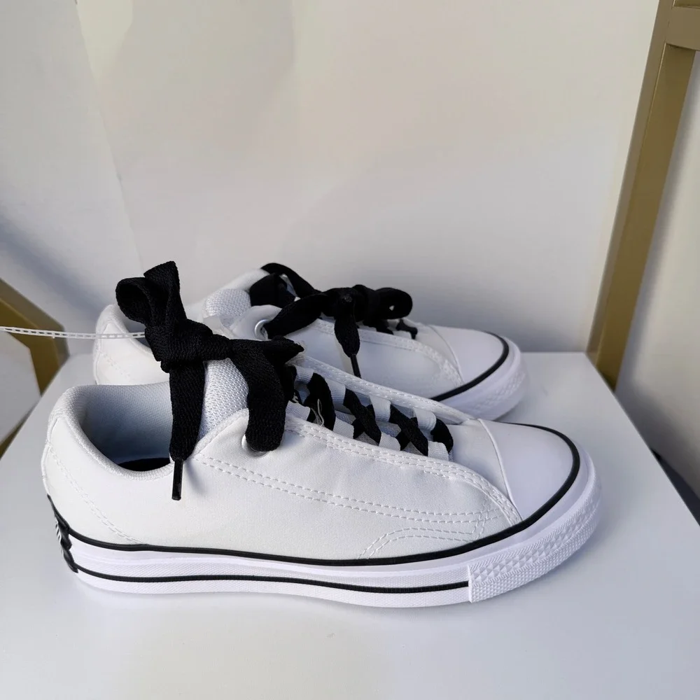 Converse All Star Low Top White Black Fat Laces Sneakers A14722C Mens 5 Wmn 6.5